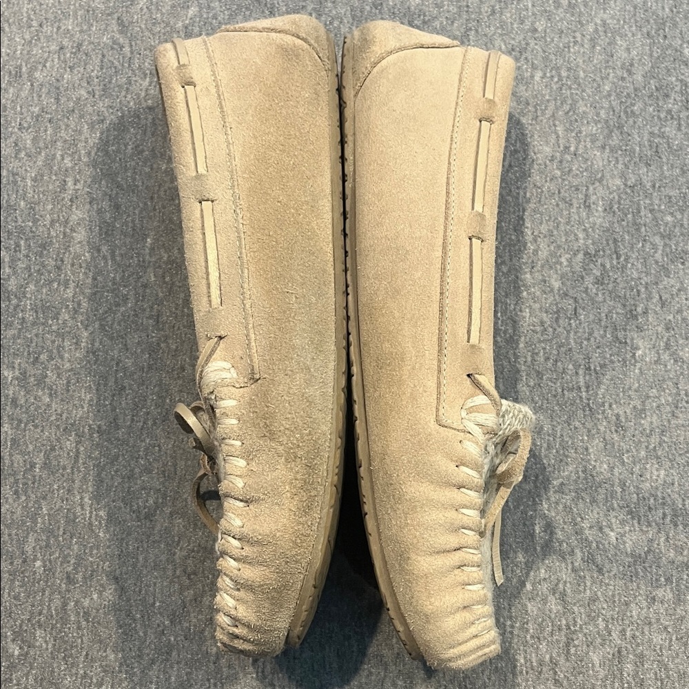 Minnetonka Allie Trapper moccasin style slippers. Women’s size 8 - Picture 8 of 10
